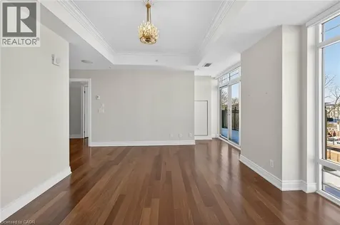 205 Lakeshore Road West Oakville ON L6K 0H8