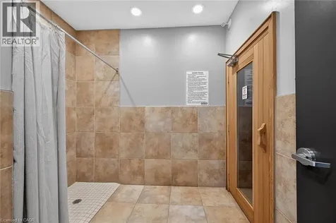 205 Lakeshore Road West Oakville ON L6K 0H8