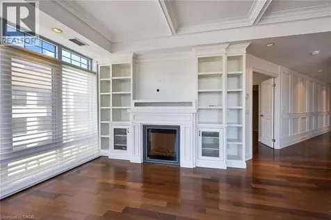 205 Lakeshore Road West Oakville ON L6K 0H8