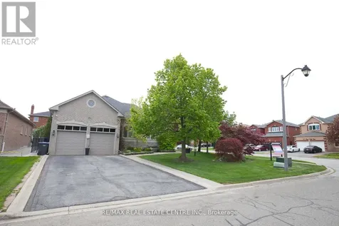 1 Kirkwood Crescent Caledon ON L7C 1A5