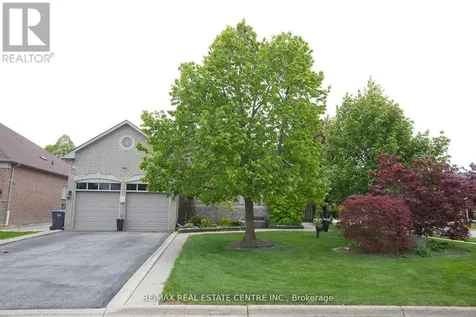 1 Kirkwood Crescent Caledon ON L7C 1A5