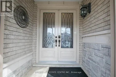 1 Kirkwood Crescent Caledon ON L7C 1A5