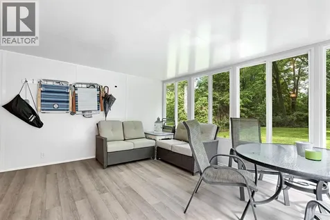 6238 London Road Lambton Shores ON N0N 1J0