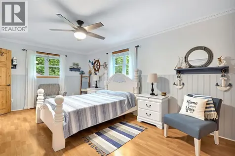 6238 London Road Lambton Shores ON N0N 1J0