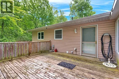 6238 London Road Lambton Shores ON N0N 1J0