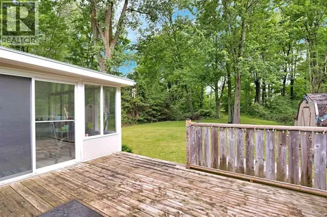 6238 London Road Lambton Shores ON N0N 1J0