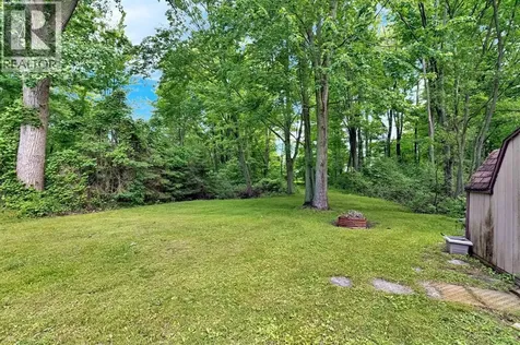 6238 London Road Lambton Shores ON N0N 1J0