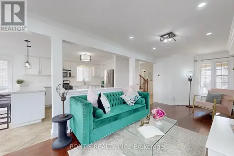 83 Hinrichs Crescent Cambridge ON N1T 0A9