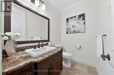 325 Deerfoot Trail Waterloo ON N2K 0B4