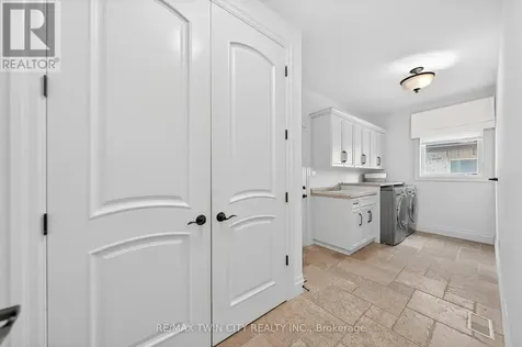 325 Deerfoot Trail Waterloo ON N2K 0B4