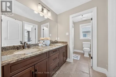 325 Deerfoot Trail Waterloo ON N2K 0B4