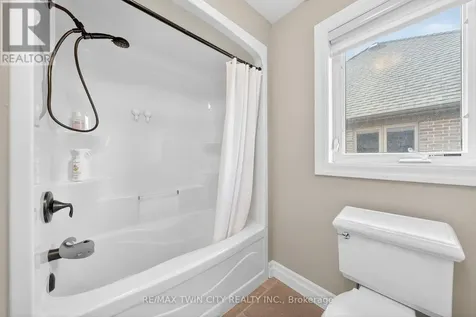 325 Deerfoot Trail Waterloo ON N2K 0B4