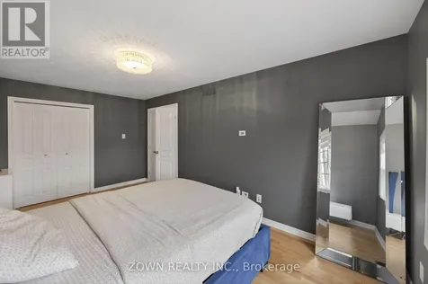 356 Kingbrook Drive Ottawa ON K2M 0G2