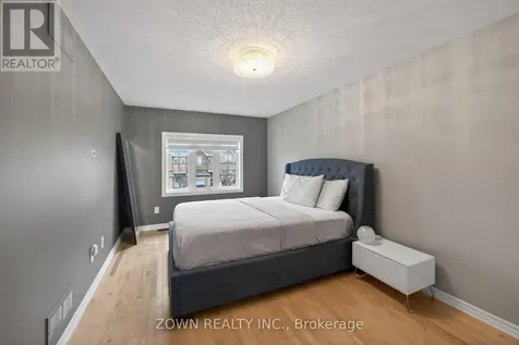 356 Kingbrook Drive Ottawa ON K2M 0G2