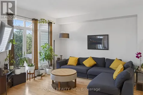 356 Kingbrook Drive Ottawa ON K2M 0G2
