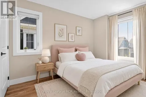 130 Courtland Street Blue Mountains ON L9Y 5L8