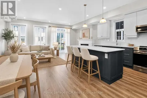 130 Courtland Street Blue Mountains ON L9Y 5L8