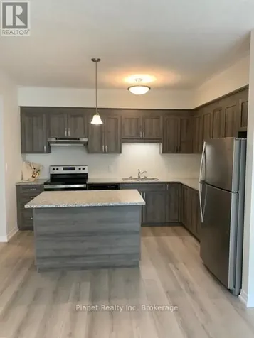 261 Woodbine Avenue Kitchener ON N2R 0S7