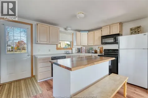 1049 Heritage Road Kingsville ON N9Y 2E6
