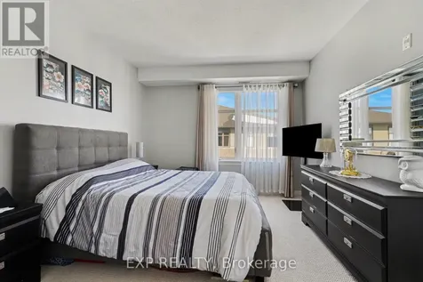 310 Jatoba Private Ottawa ON K2V 0E7