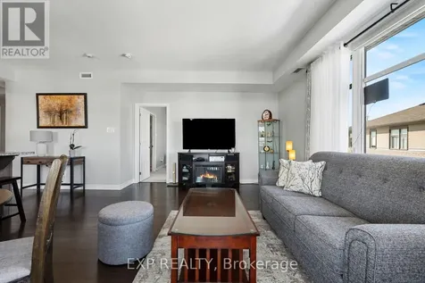310 Jatoba Private Ottawa ON K2V 0E7
