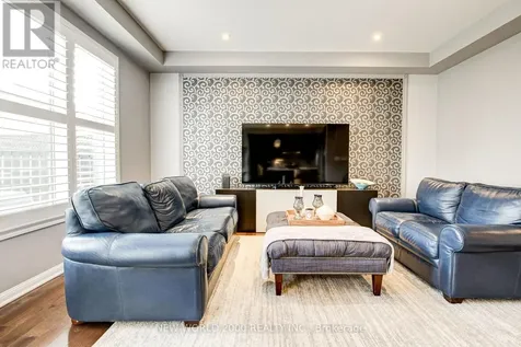 131 Chase Crescent Cambridge ON N3C 0C6