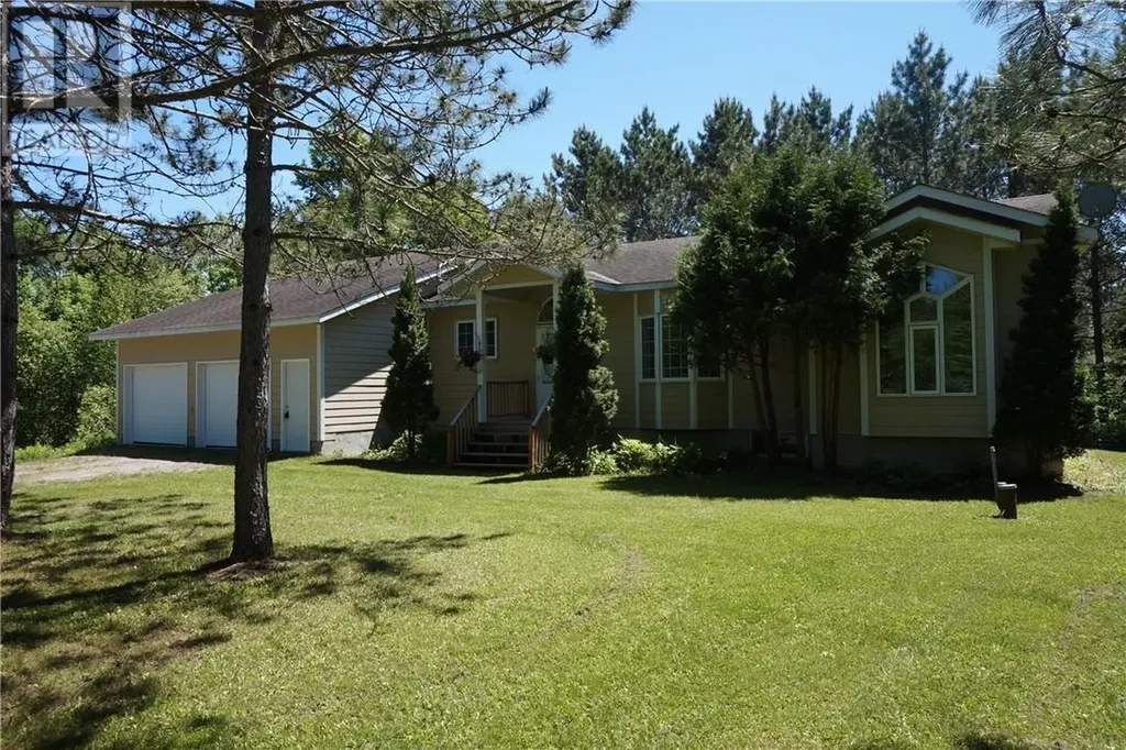 497 North Channel Road Noelville ON P0M 2N0