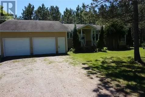 497 North Channel Road Noelville ON P0M 2N0