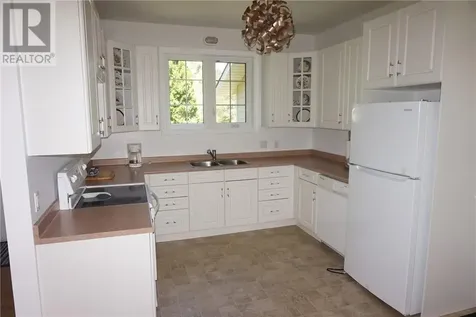 497 North Channel Road Noelville ON P0M 2N0