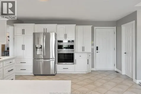 1056 Martin Lane Lasalle ON N9J 2X1
