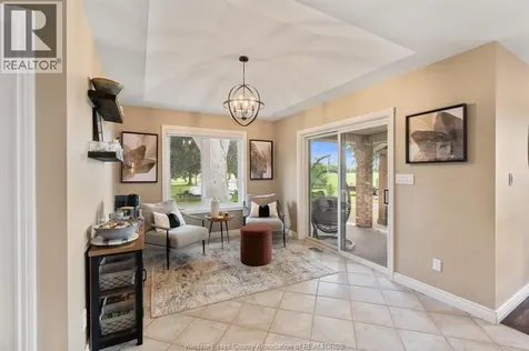 1056 Martin Lane Lasalle ON N9J 2X1