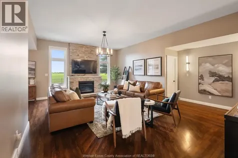 1056 Martin Lane Lasalle ON N9J 2X1