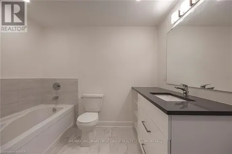 129A South Street Gananoque ON K7G 1A4