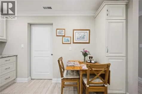 32 Cardinal Mindszenty Boulevard Hamilton ON L9B 2M3
