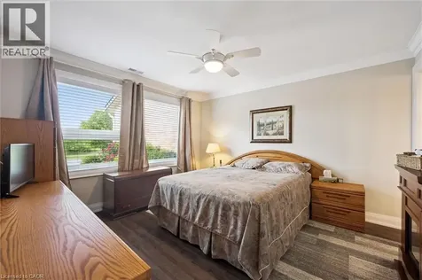 32 Cardinal Mindszenty Boulevard Hamilton ON L9B 2M3
