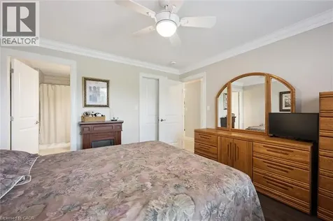 32 Cardinal Mindszenty Boulevard Hamilton ON L9B 2M3