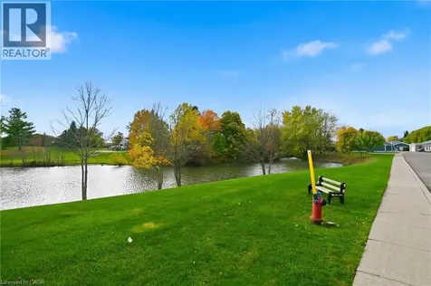 32 Cardinal Mindszenty Boulevard Hamilton ON L9B 2M3