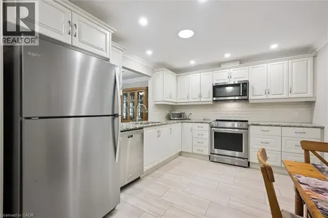 32 Cardinal Mindszenty Boulevard Hamilton ON L9B 2M3