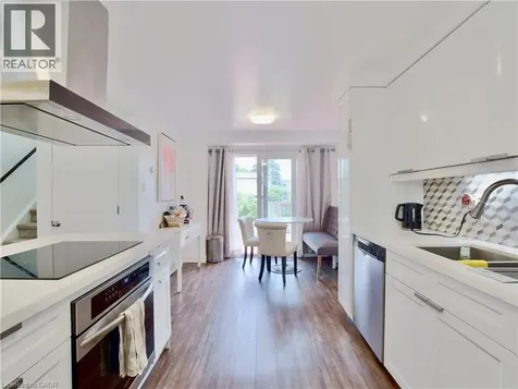 243 Rosebank Place Kitchener ON N2E 2R8