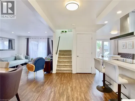 243 Rosebank Place Kitchener ON N2E 2R8