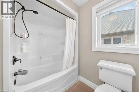325 Deerfoot Trail Waterloo ON N2K 0B4