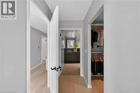 41 Dovercourt Road Toronto ON M6J 0G6