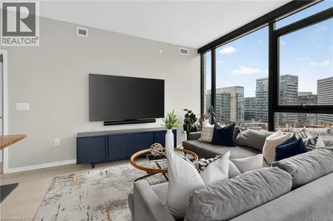 41 Dovercourt Road Toronto ON M6J 0G6