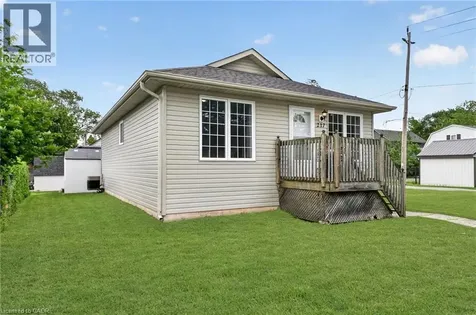 217 Pine Street Dunnville ON N1A 2L4