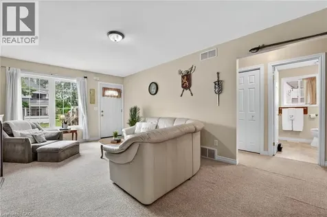 217 Pine Street Dunnville ON N1A 2L4