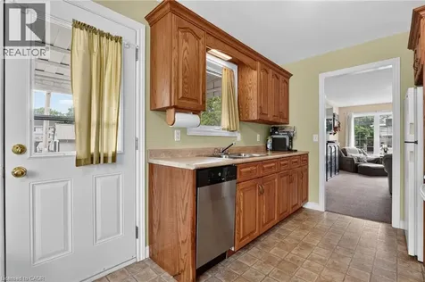 217 Pine Street Dunnville ON N1A 2L4