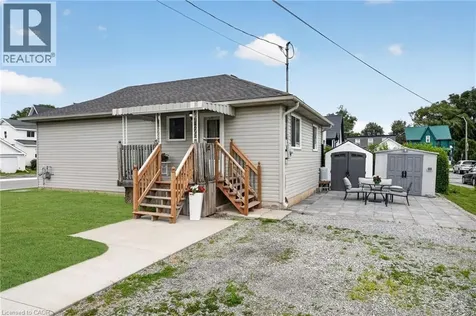 217 Pine Street Dunnville ON N1A 2L4