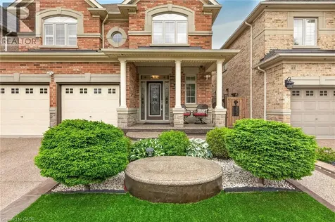 81 Morning Mist Drive Hamilton ON L9B 0E6