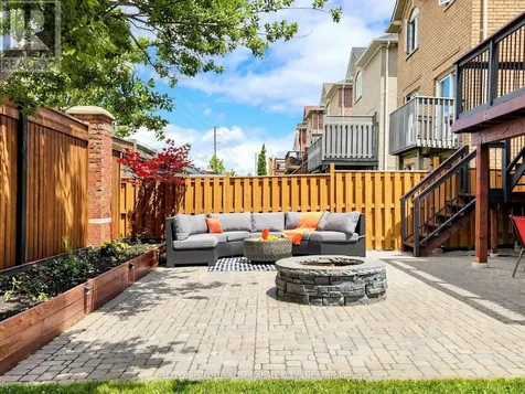 32 Beaverbrook Crescent Vaughan ON L6A 3T3