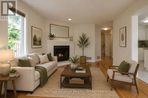 2006 Glenada Crescent Oakville (wc Wedgewood Creek) ON L6H 5R9